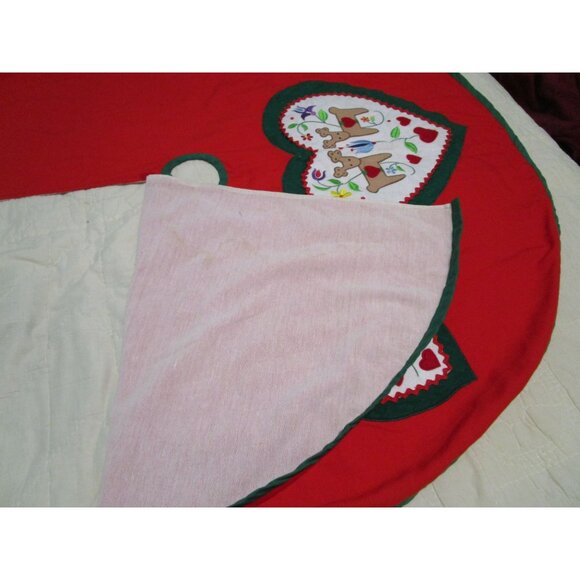 Vintage Holiday Tree Skirt With Heart Birds Reindeer Embroidery Poly Blend GUC - Picture 8 of 16